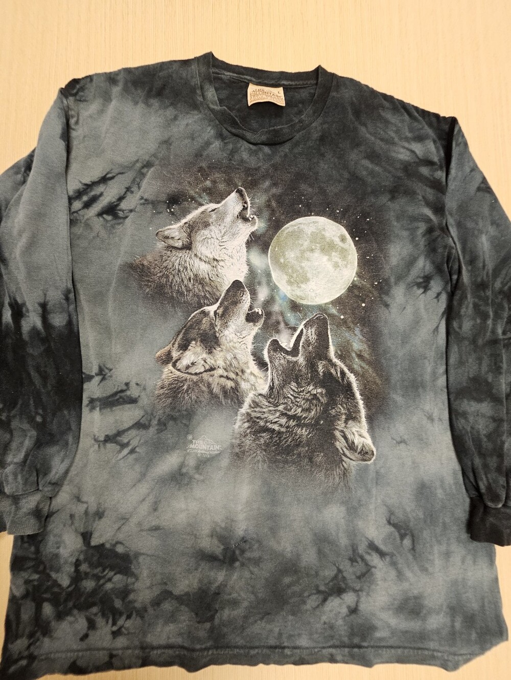 The Mountain Long-Sleeve Wolf Moon Tee - Black, Gray Sz L - Picture 3 of 6